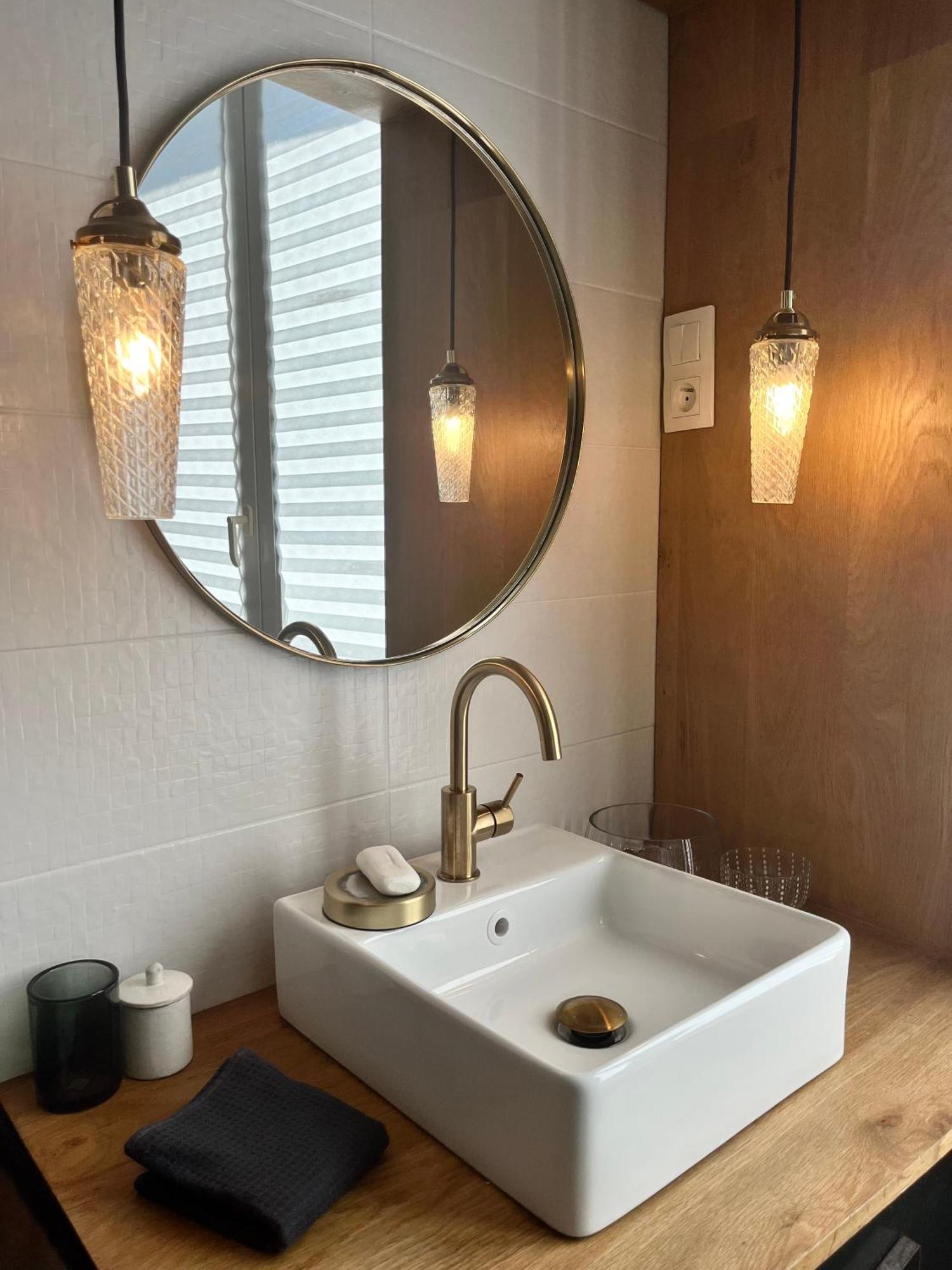 Chez Morphee, Sejour Chez L'Habitant Au Coeur De Nantes Apartment Luaran gambar